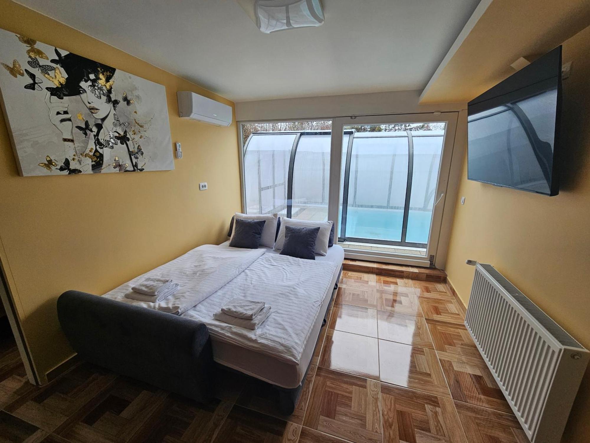 Royal Apartments & Rooms Zagreb Bagian luar foto