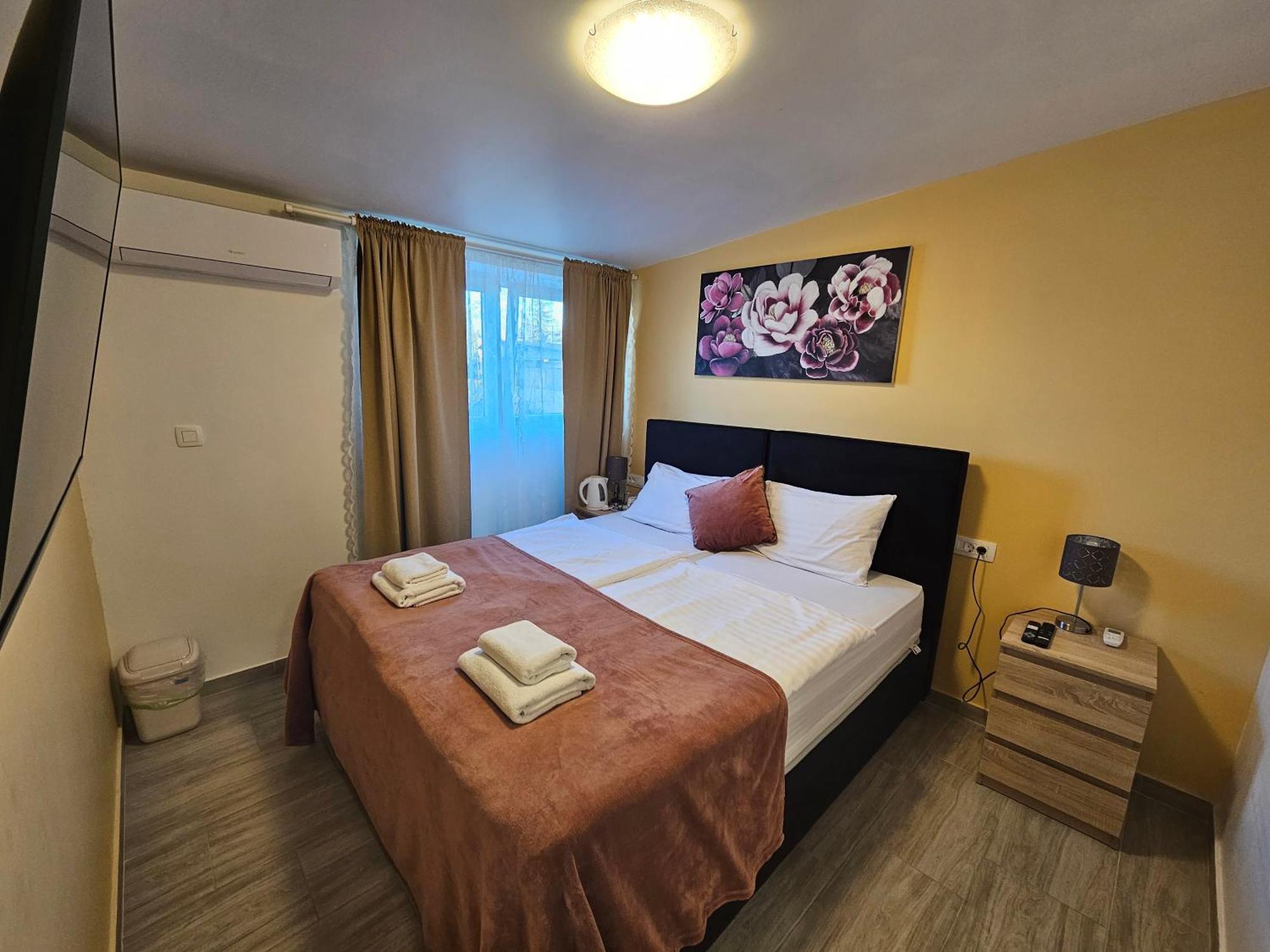 Royal Apartments & Rooms Zagreb Bagian luar foto