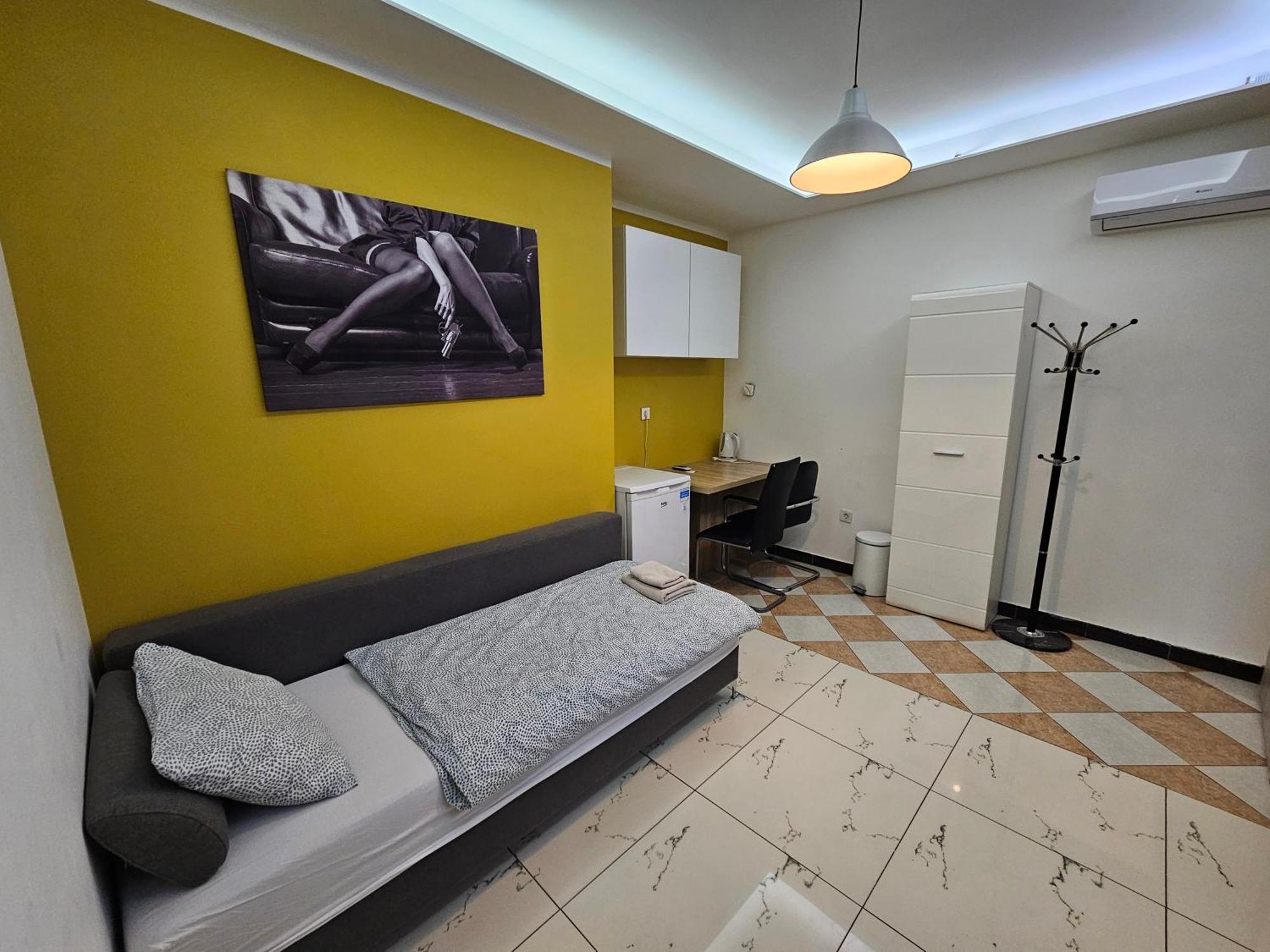 Royal Apartments & Rooms Zagreb Bagian luar foto
