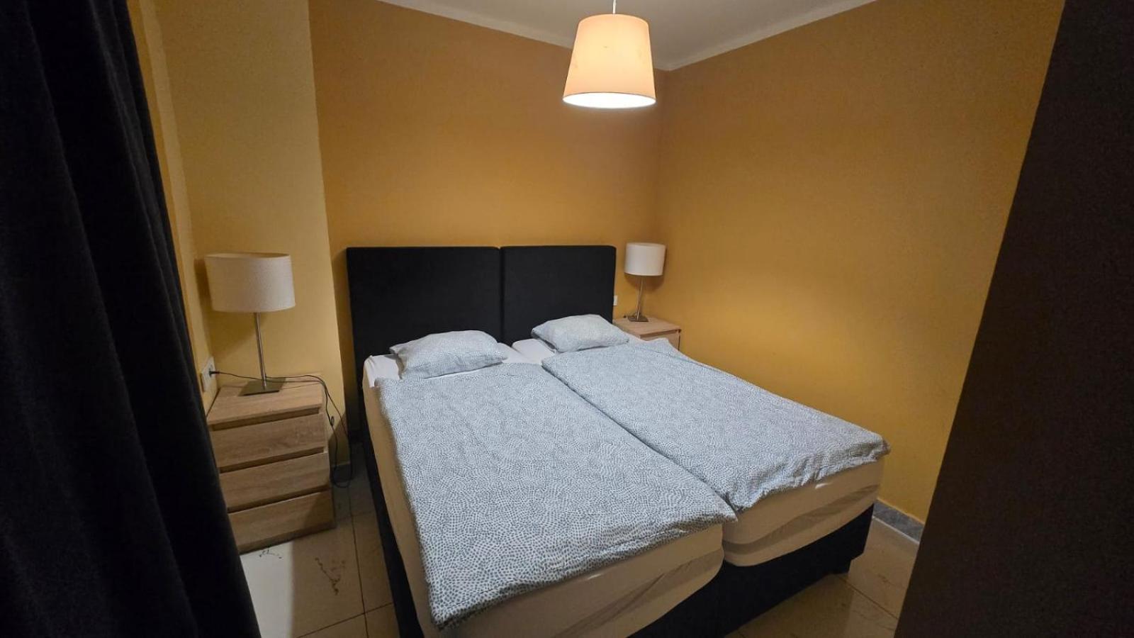 Royal Apartments & Rooms Zagreb Bagian luar foto
